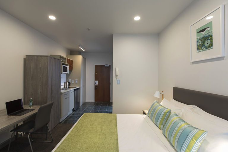 Bedroom 5, Quest Atrium Serviced Apartments, Wellington