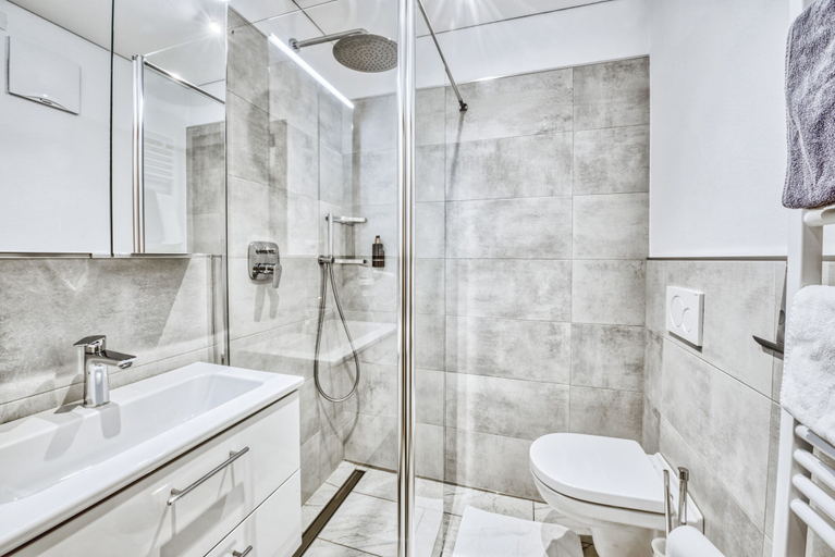 Bathroom 4, Garni Schmiedhof, Bolzano