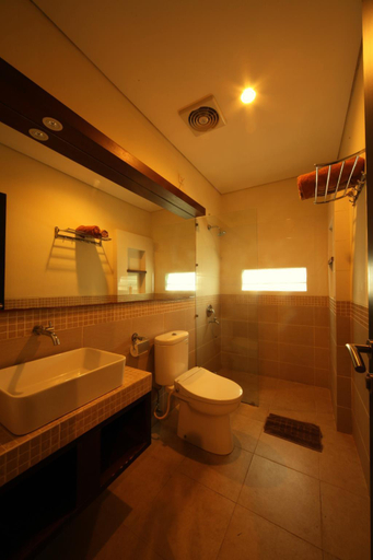 Bathroom 4, Maya Kori Villa, Badung