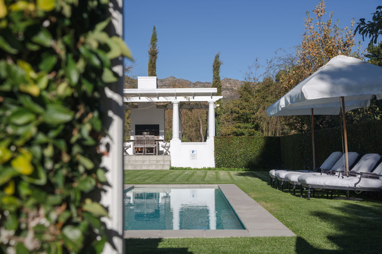 Sport & Beauty 4, Lily Pond House at Le Lude, Cape Winelands