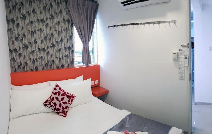 Bedroom 9