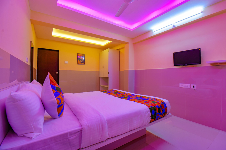 Bedroom 2, Fabhotel Empire Executive, Pune