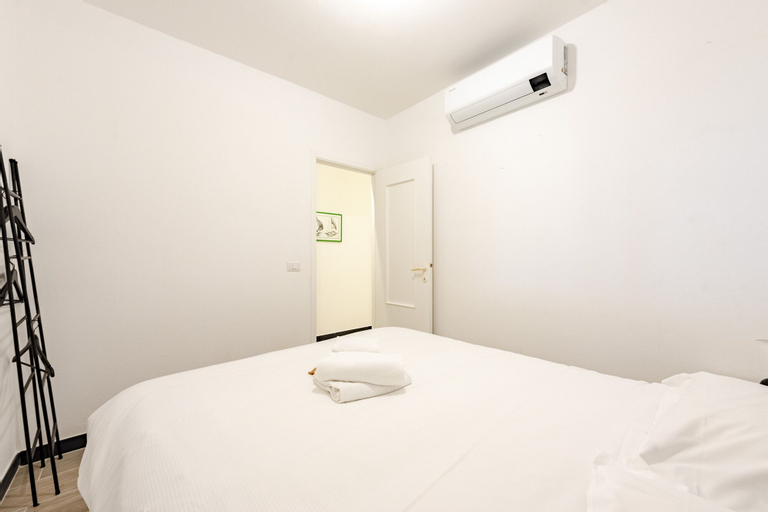 Bedroom 4, JOIVY La Finestra Sulla Piazzetta a Portofino, Genova
