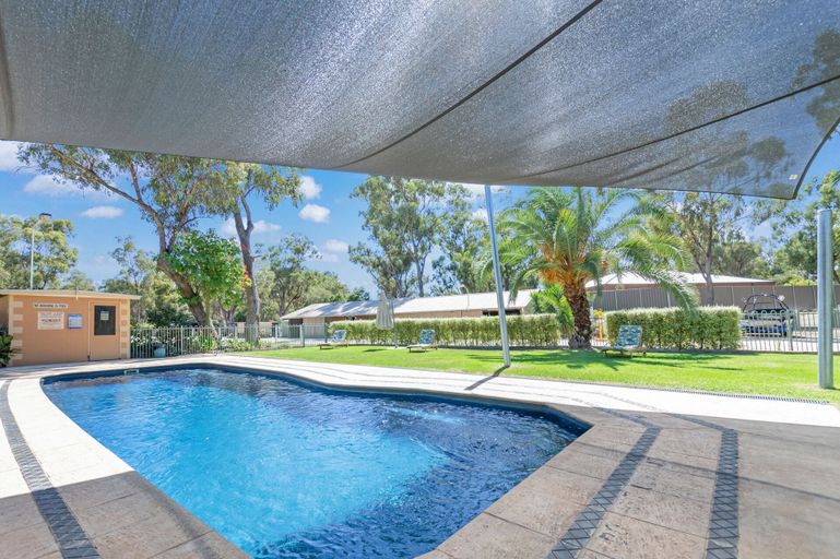 Sport & Beauty 5, Torrumbarry Weir Holiday Park, Campaspe - Rochester