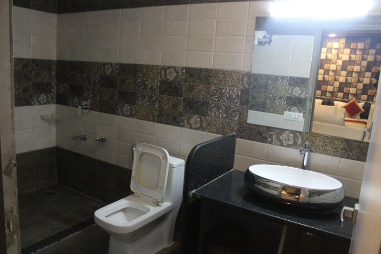 Bathroom, Hotel Royal Amar, Ajmer