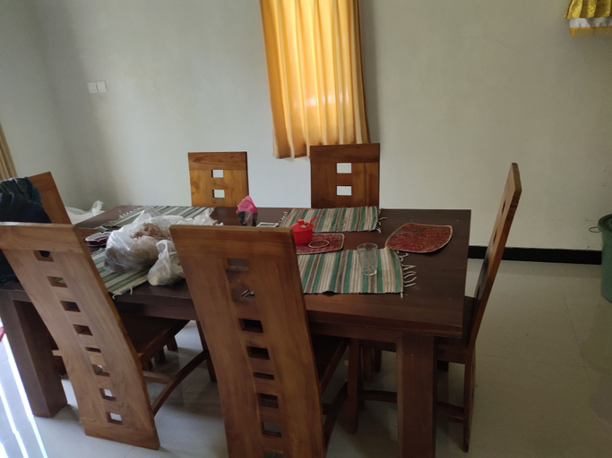 Others 5, Martin's Guest House, Gianyar