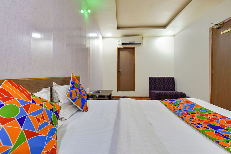 Bedroom 2, Fabexpress Relax Inn, Ahmadabad