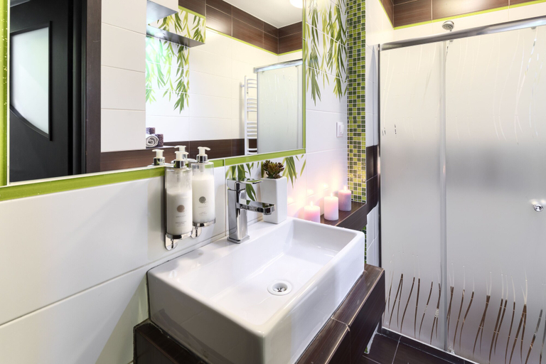 Bathroom 3, Platinum Aparthotel, Kraków City