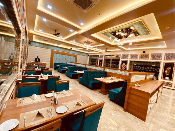 Food & Drinks, SKYWORLD Hotels and Resorts, Nagaur