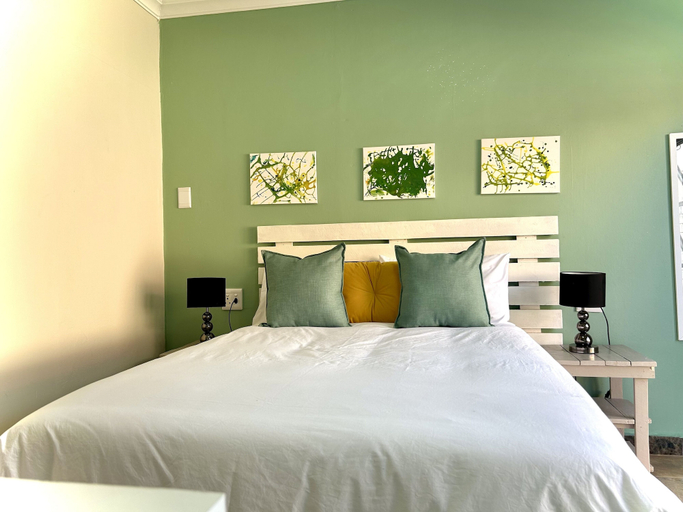 Bedroom 3, Protea Guesthouse, Amajuba