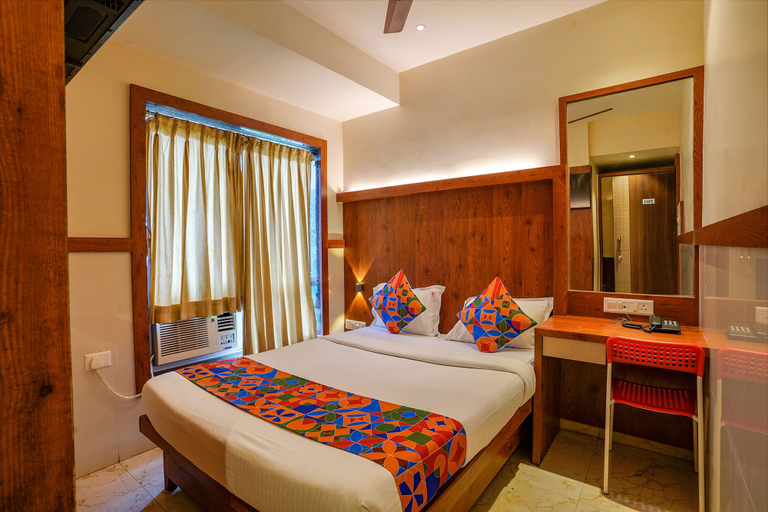 Bedroom 3, Fabexpress Super 7 Inn, Thane