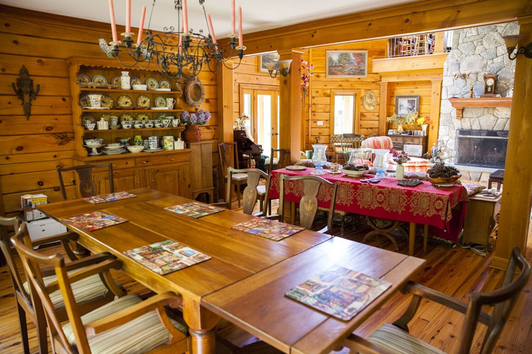 Food & Drinks 5, Honey Maple Grove BnB, Westchester