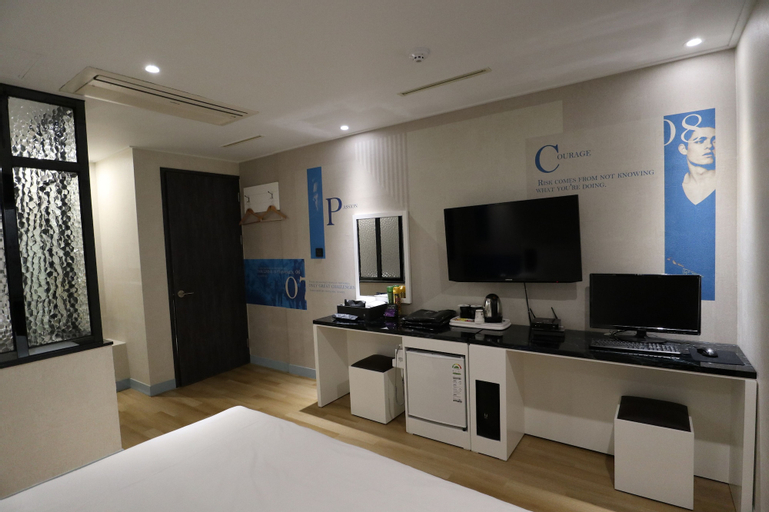 Bedroom 20