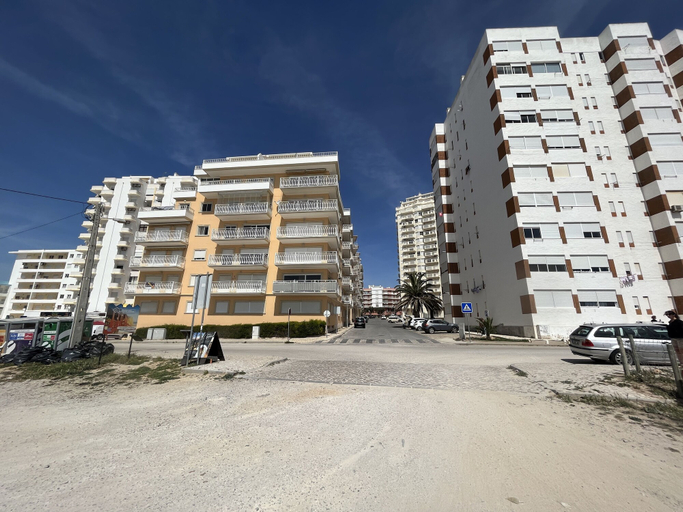 Exterior & Views 2, Ocean Terrace Seaview Apartment, Silves