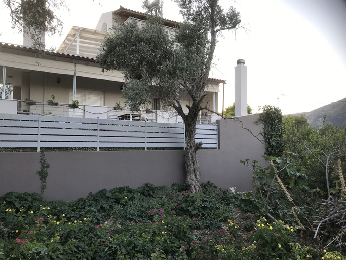 Exterior & Views 2, Beautiful Spacious apt in Nea Makri, Attica
