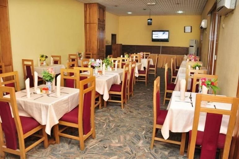 Food & Drinks 4, Royalton Hotel Abuja, AbujaMun