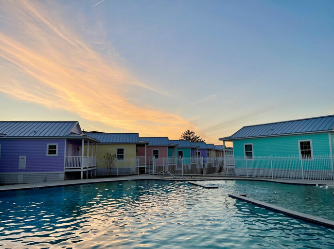 Sport & Beauty, Key West Cottages, Accomack