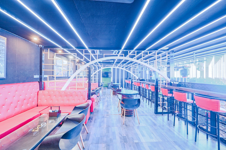 Food & Drinks 3, Fabhotel Prime Middleton, Cuttack