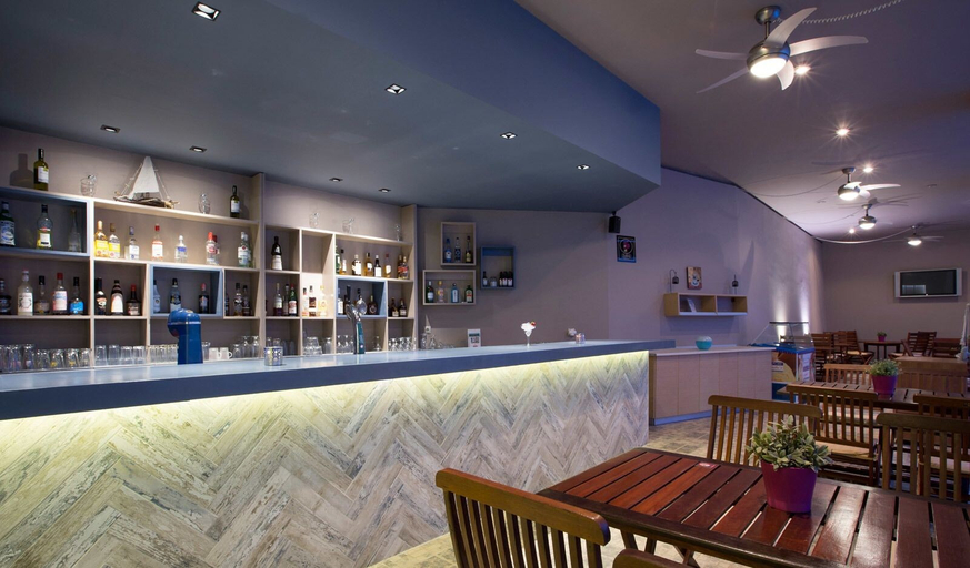 Food & Drinks 5, Adriatica Hotel, Ionian Islands