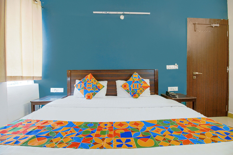 Bedroom 3, FabHotel Saket Inn, Bhopal