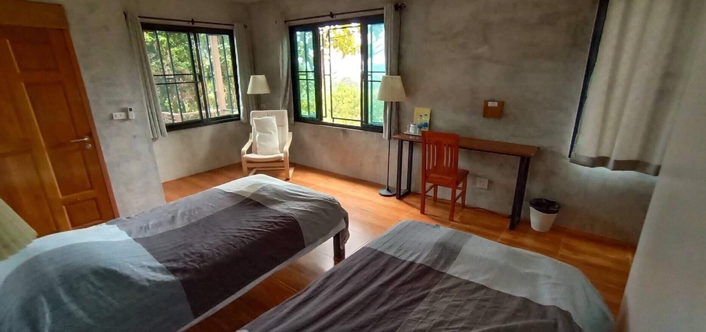 Bedroom 12