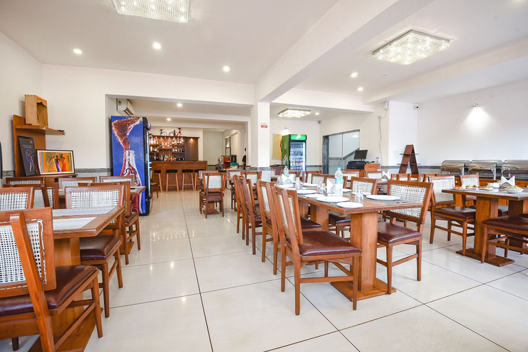 Food & Drinks 4, FabHotel Prime Infantaria Comfort With Pool, Calangute Beach, North Goa