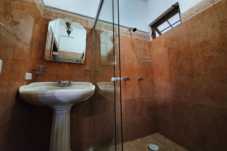 Bathroom 3, Hotel Colonos By Rotamundos, La Paz