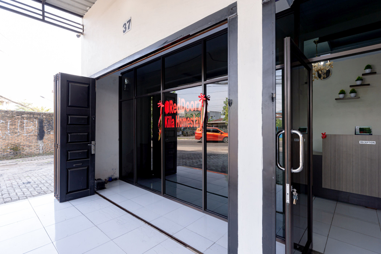 Others 4, RedDoorz @ Simpang Pemda Medan, Medan