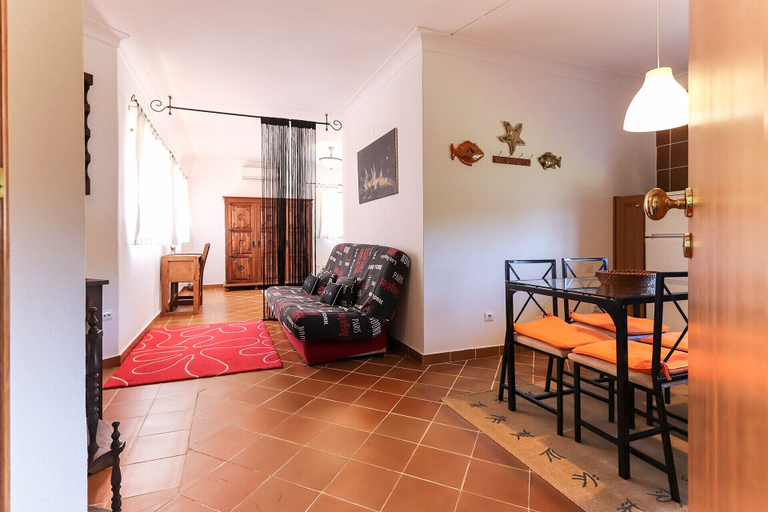 Interior 5, Guincho Typical House I by Homing, Cascais