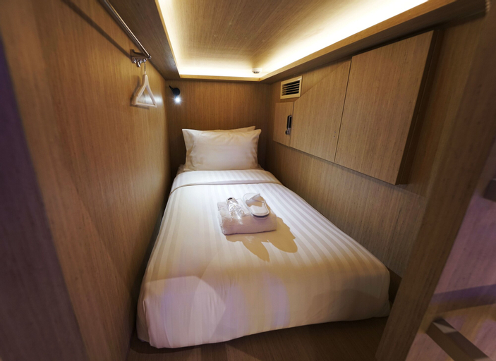 Bedroom 14