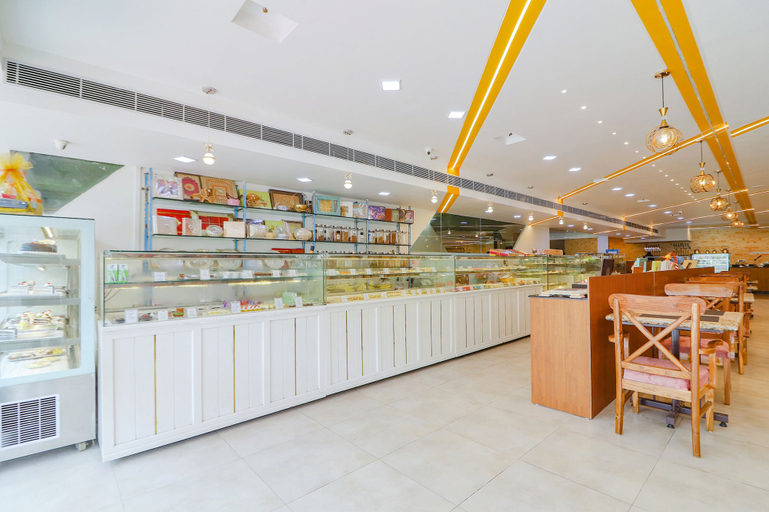 Food & Drinks 3, FabHotel Aamantran & Banquet Halls, Hyderabad