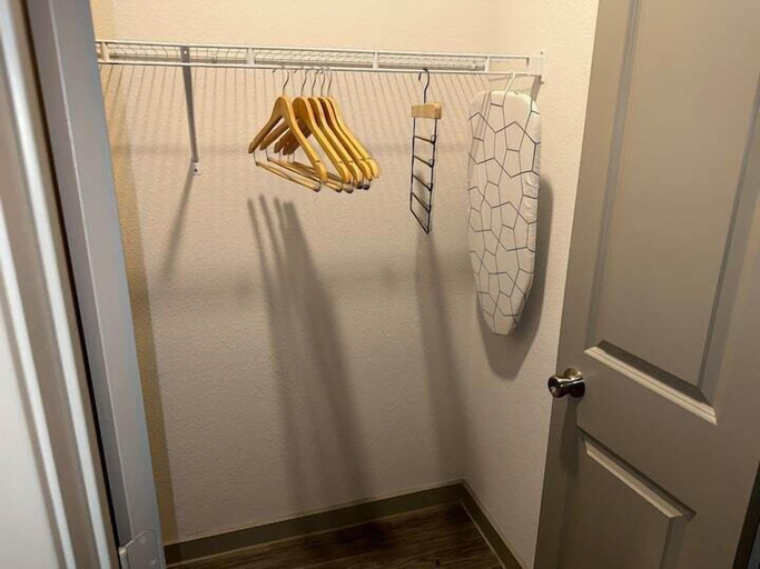 Others 4, Sexy & Sensual 1BR Escape, Dallas