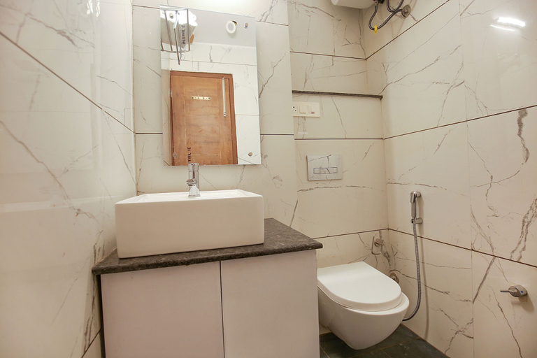 Bathroom 3, Fabhotel Melano, Sahibzada Ajit Singh Nagar