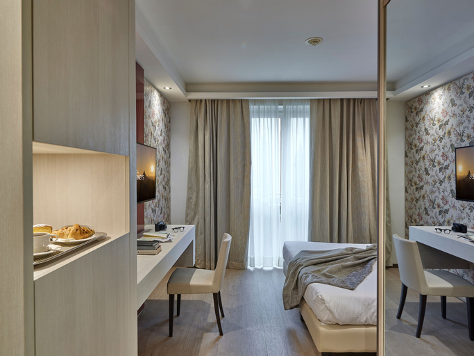 Bedroom 14