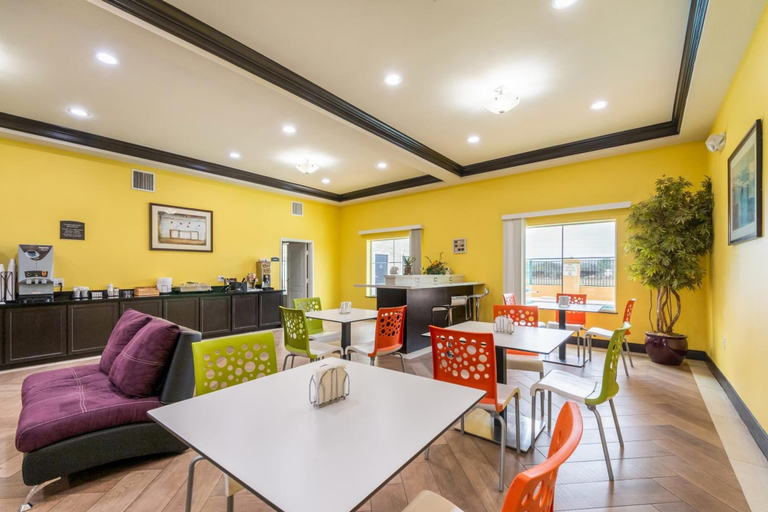 Others 5, Residency Suites - Cotulla, La Salle