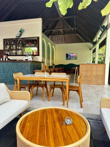 Food & Drinks 4, Marine Bay Sanur, Denpasar