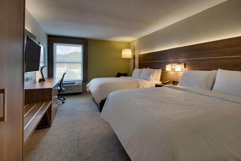 Bedroom 4, Holiday Inn Express HORSE CAVE by IHG, Hart