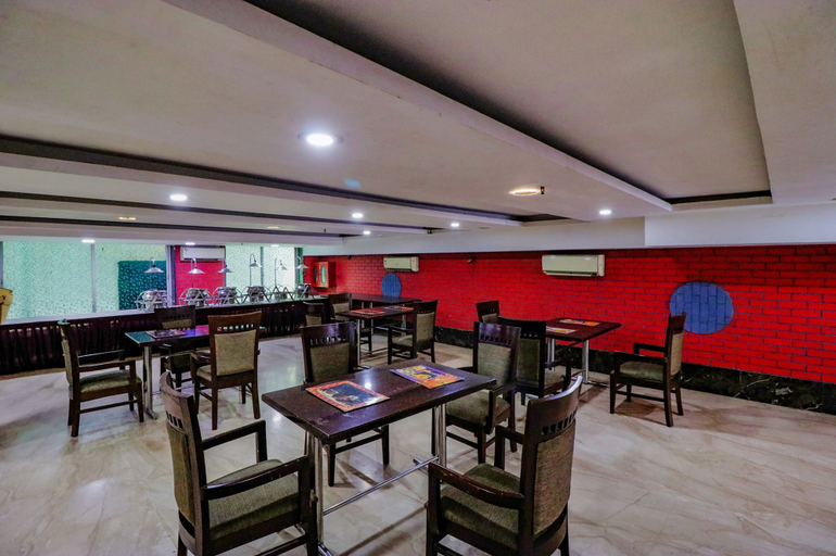 Food & Drinks 3, Fabhotel Admire Suites, Delhi