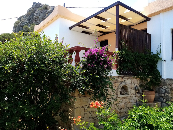 Exterior & Views 2, Vangelis Villas, Crete
