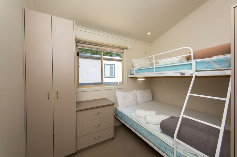 Bedroom 27