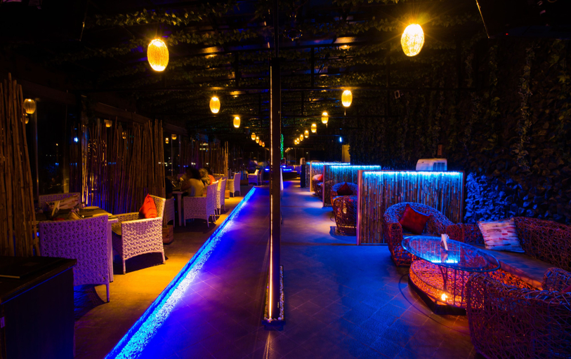 Food & Drinks 5, Hotel Mittal Paradise, Ujjain
