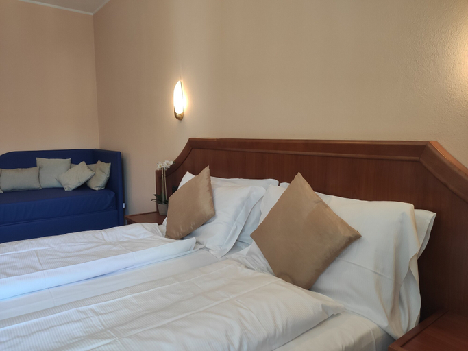 Bedroom 4, Hotel Giardino, Verbano-Cusio-Ossola
