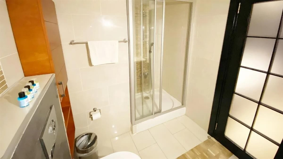 Bathroom 4, Casa Rosso Suite Hotel, Kadıköy