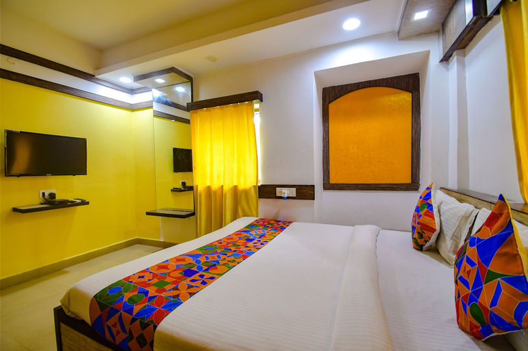 Bedroom 2, Fabhotel Adri Hotels, North 24 Parganas