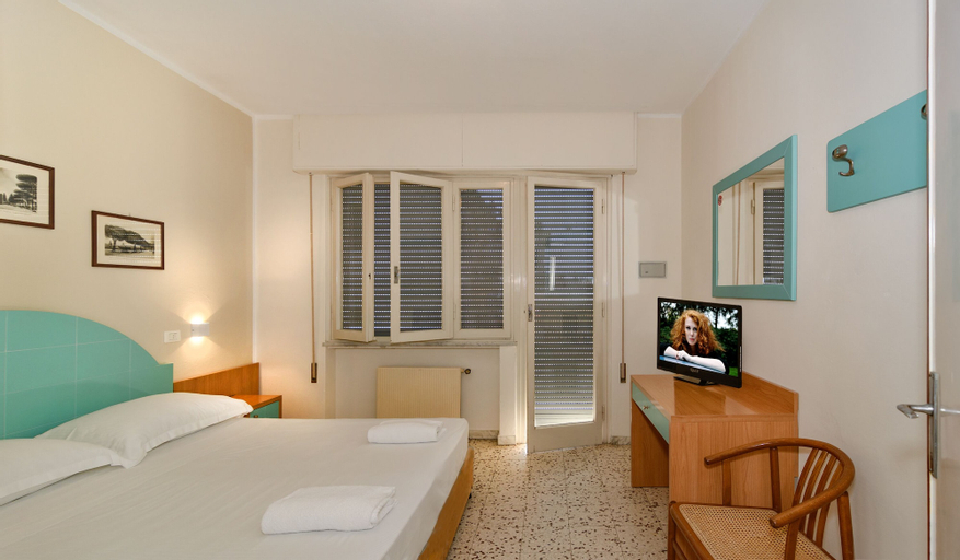 Bedroom 16