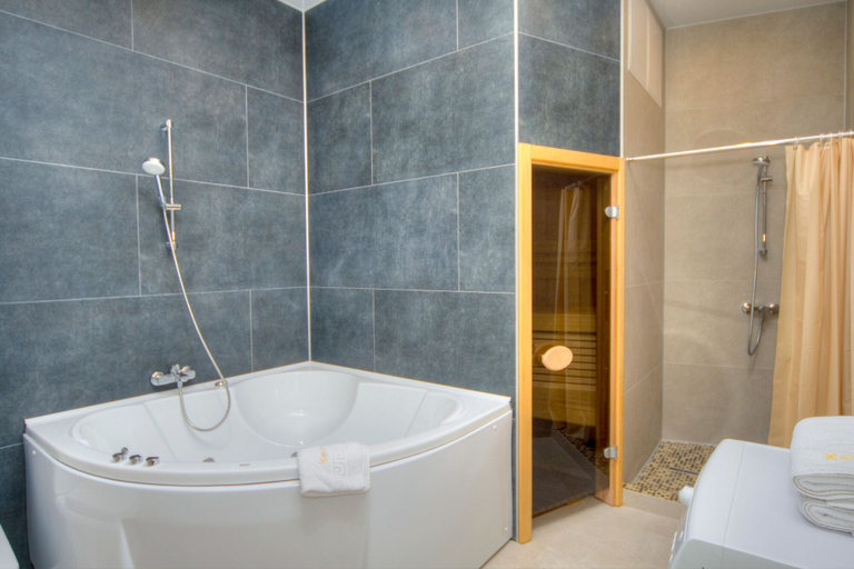 Bathroom 3, KievInn, Shevchenkivs'kyi