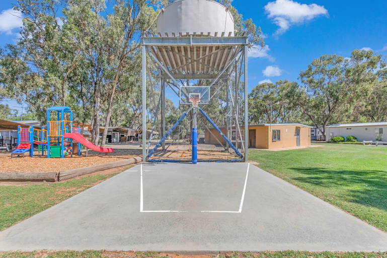 Others 4, Torrumbarry Weir Holiday Park, Campaspe - Rochester