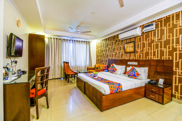 Bedroom 3, Fabhotel Empire Suite, Mumbai Suburban