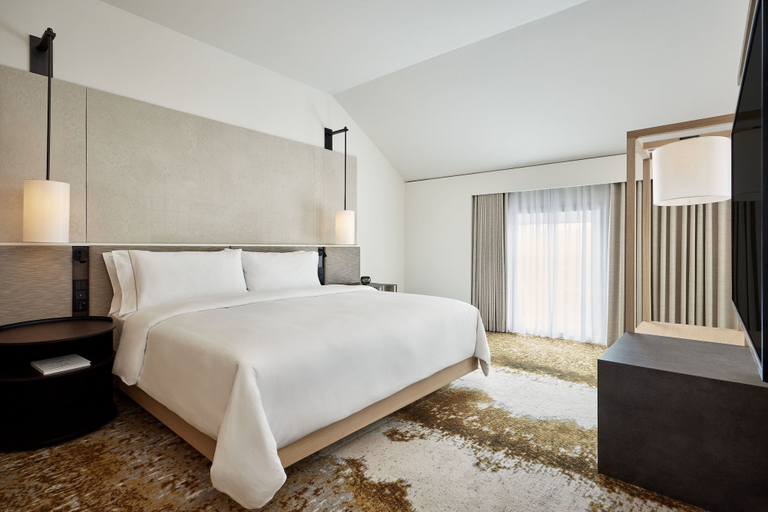 Bedroom 5, The Westin Grand Frankfurt, Frankfurt am Main