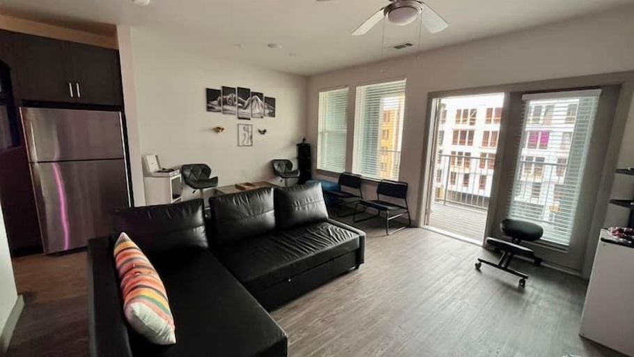 Others 5, Sexy & Sensual 1BR Escape, Dallas